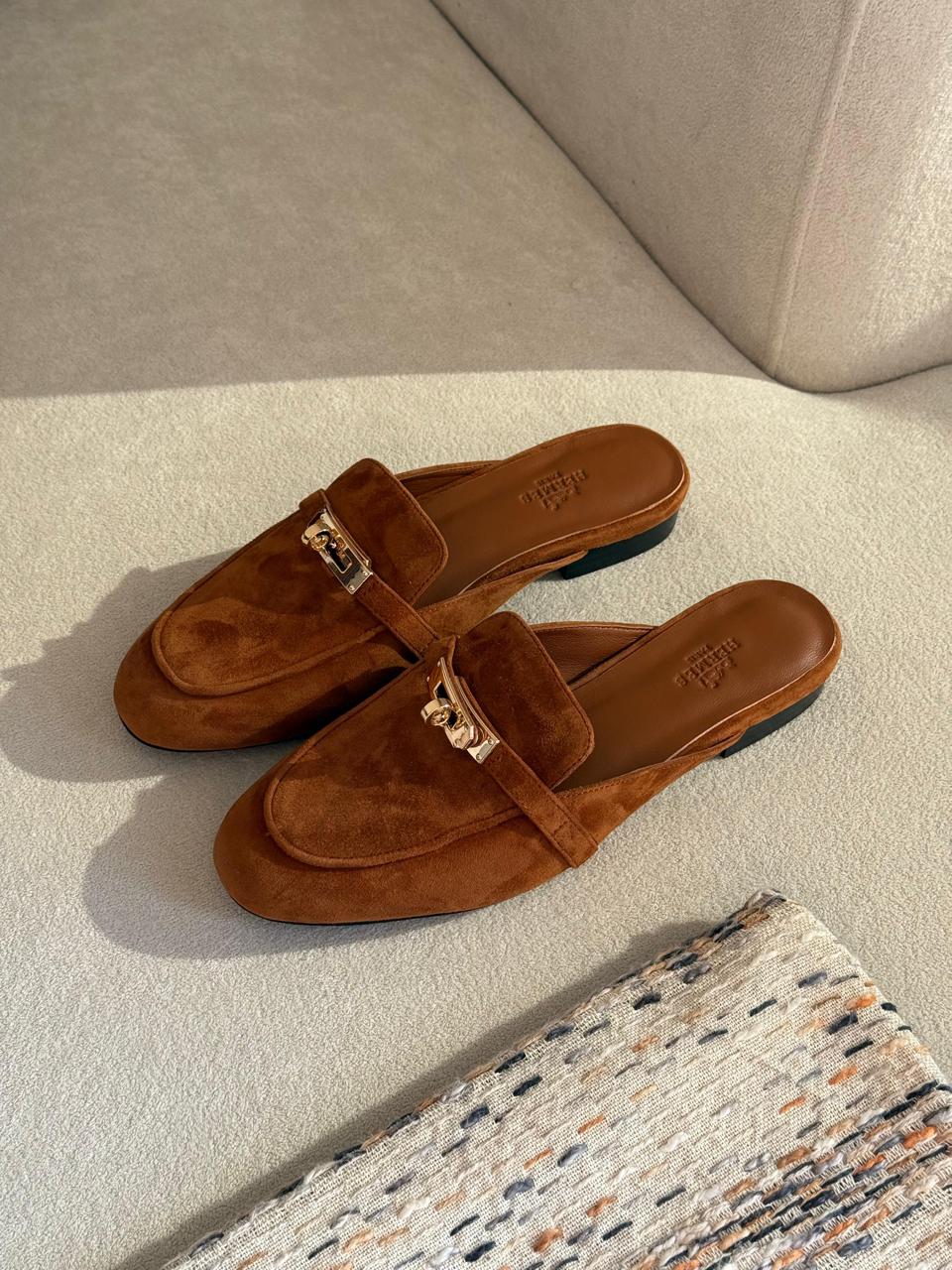 Ladies Flats