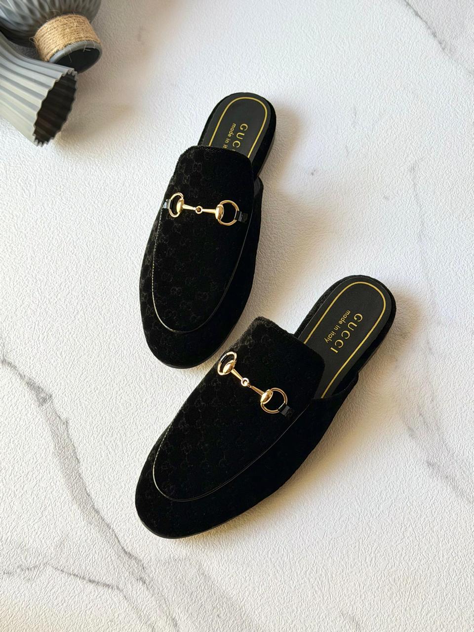 Ladies Flats