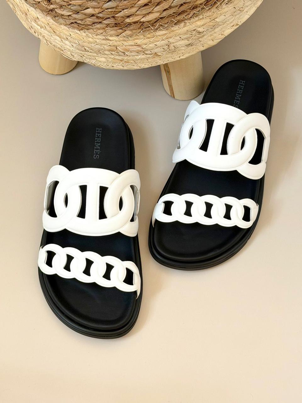Ladies Flats