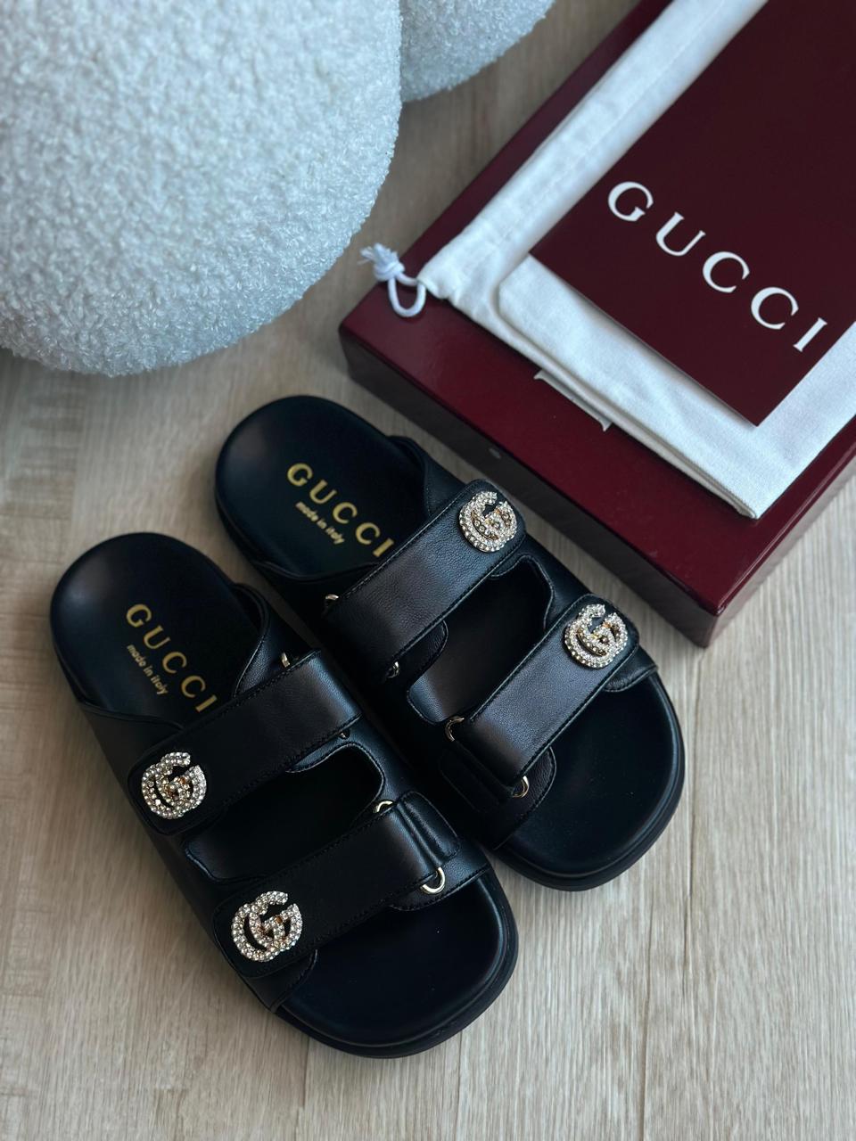 Ladies Flats