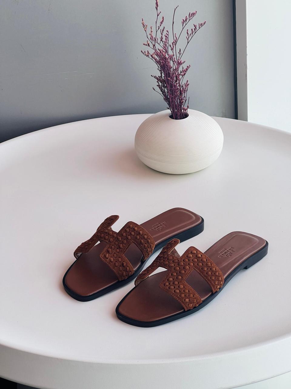 Ladies Flats