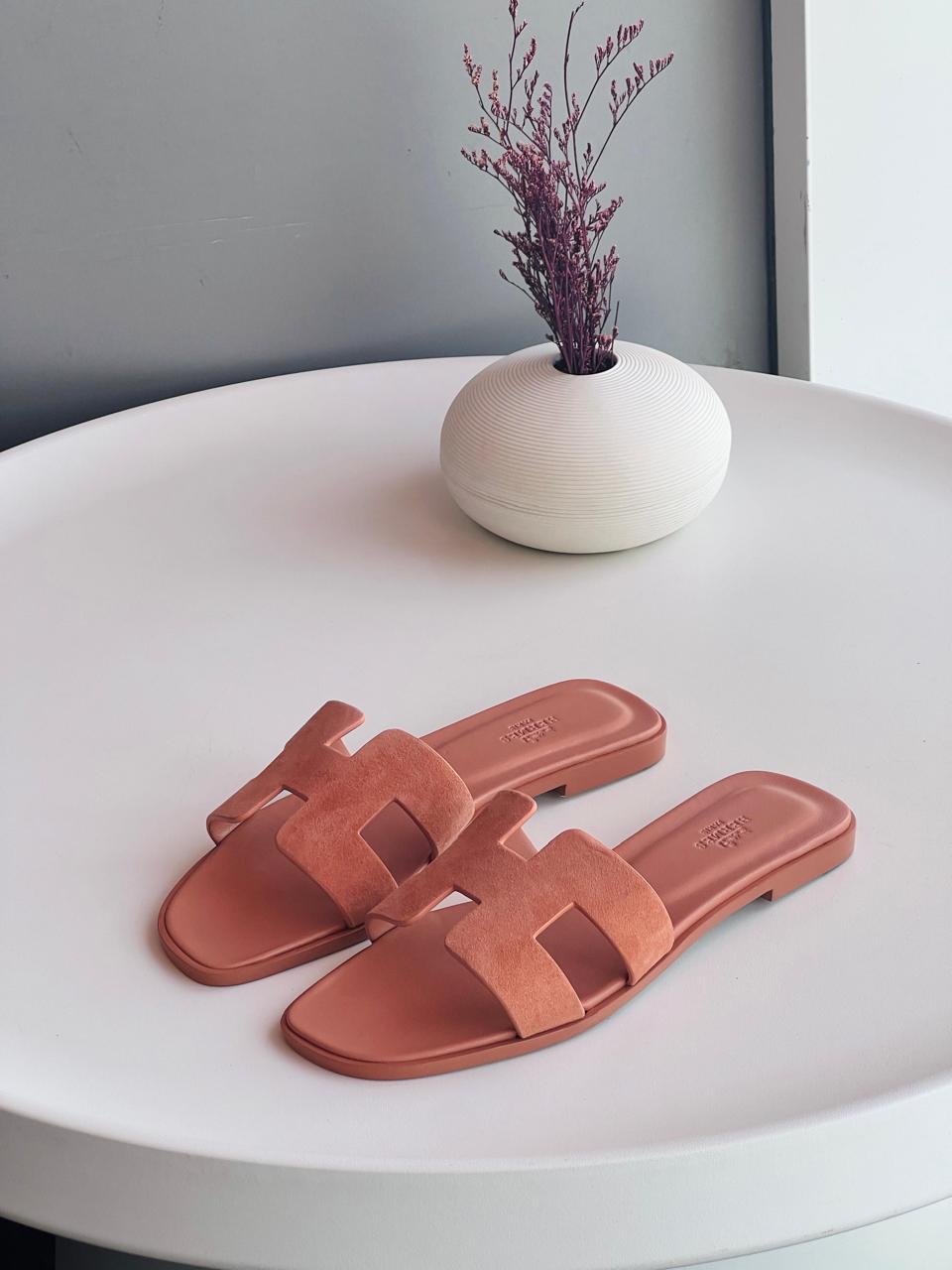 Ladies Flats