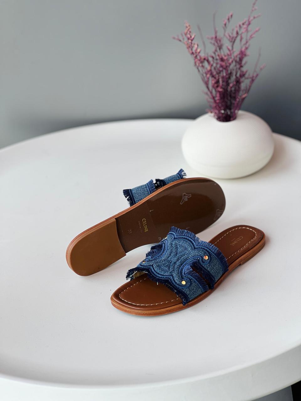 Ladies Flats