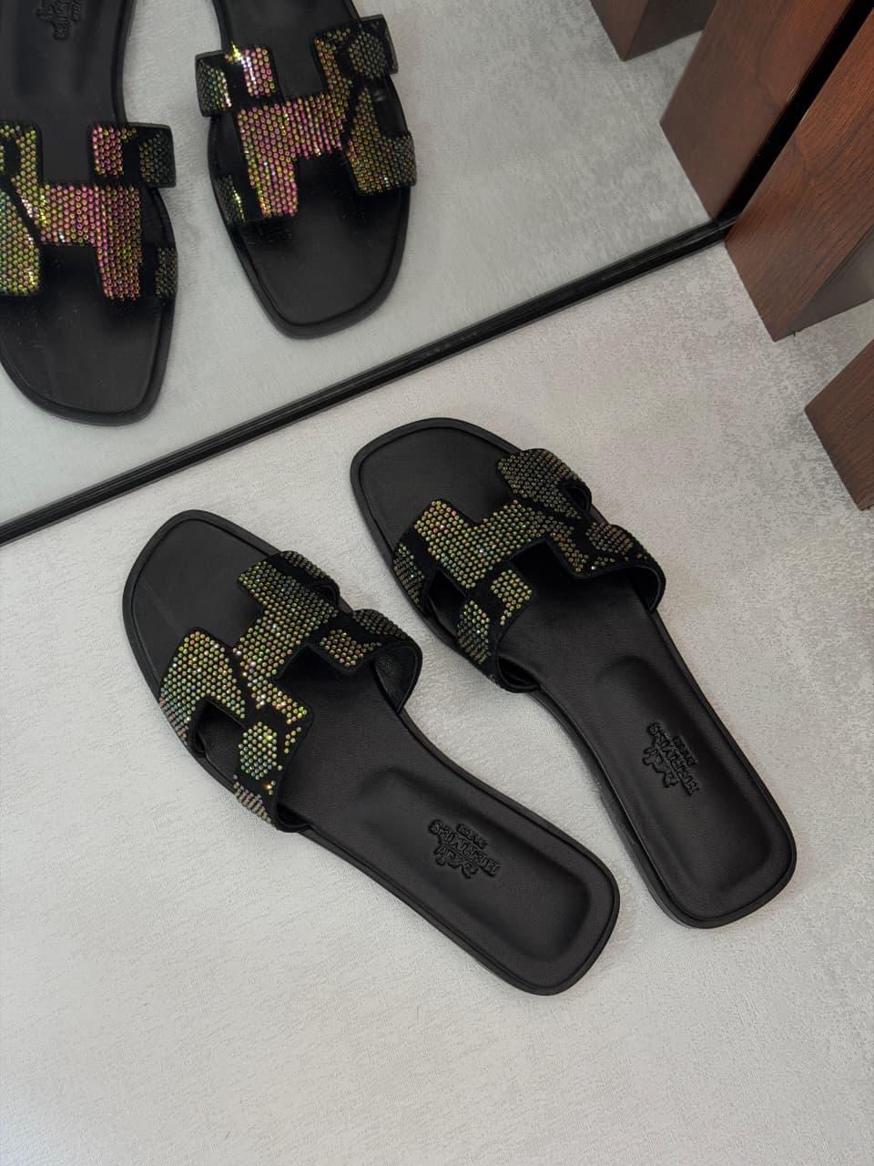 Ladies Flats