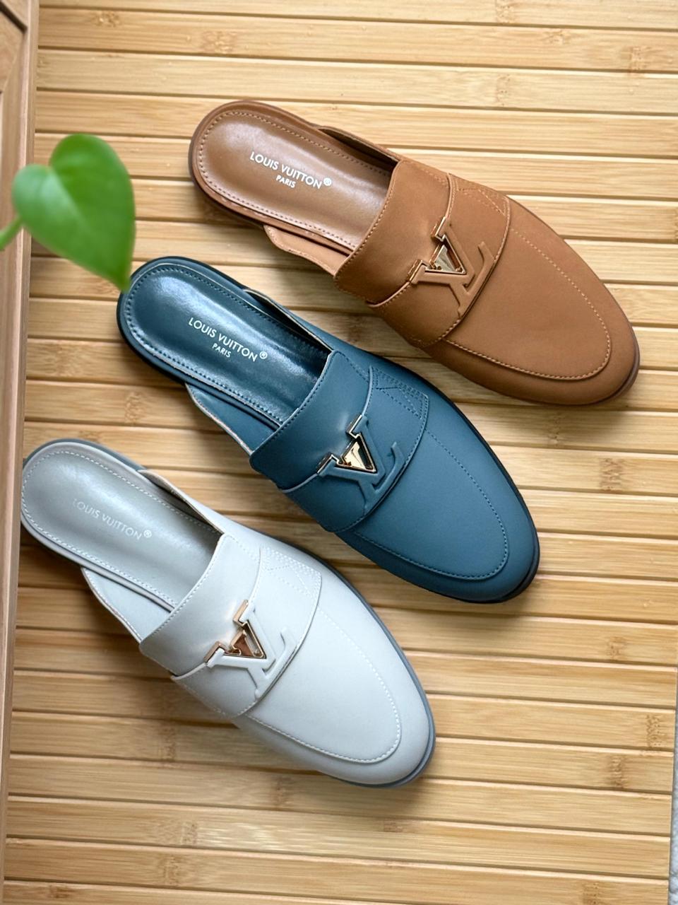 Ladies Flats