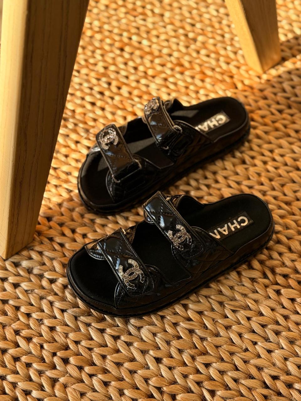 Ladies Flats