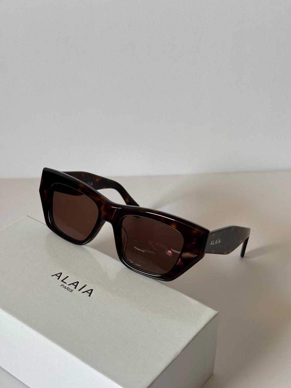 Ladies sunglasses