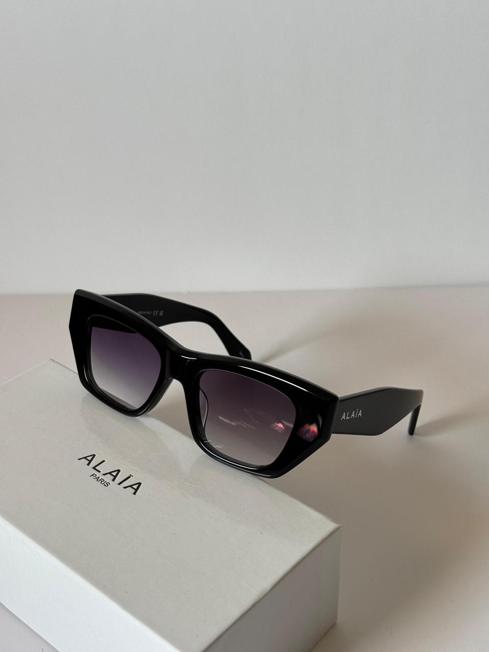 Ladies sunglasses