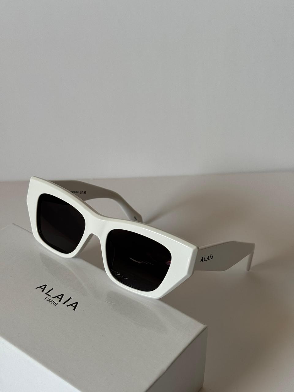 Ladies sunglasses