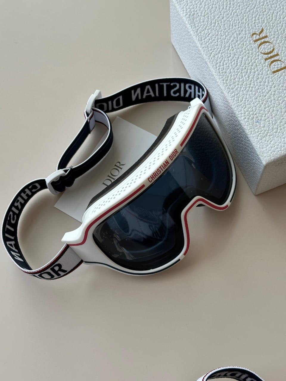 Ladies sunglasses