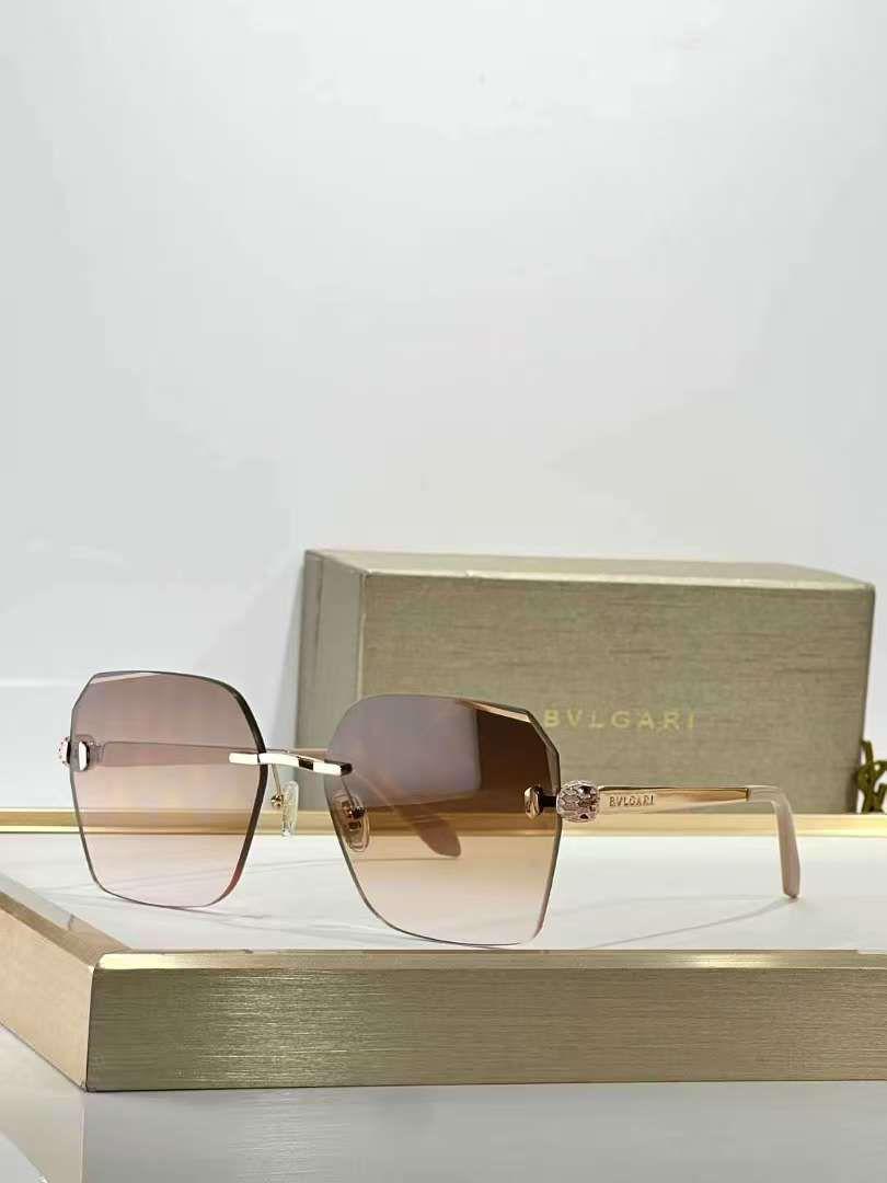 Ladies sunglasses