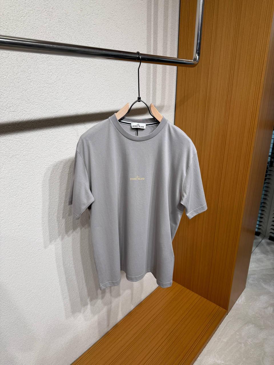 Men T-shirts Lilly Onlines