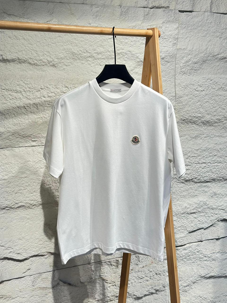 Men T-shirts Lilly Onlines