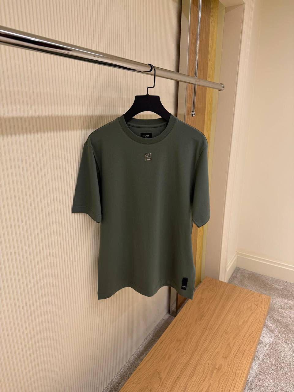 Men T-shirts Lilly Onlines