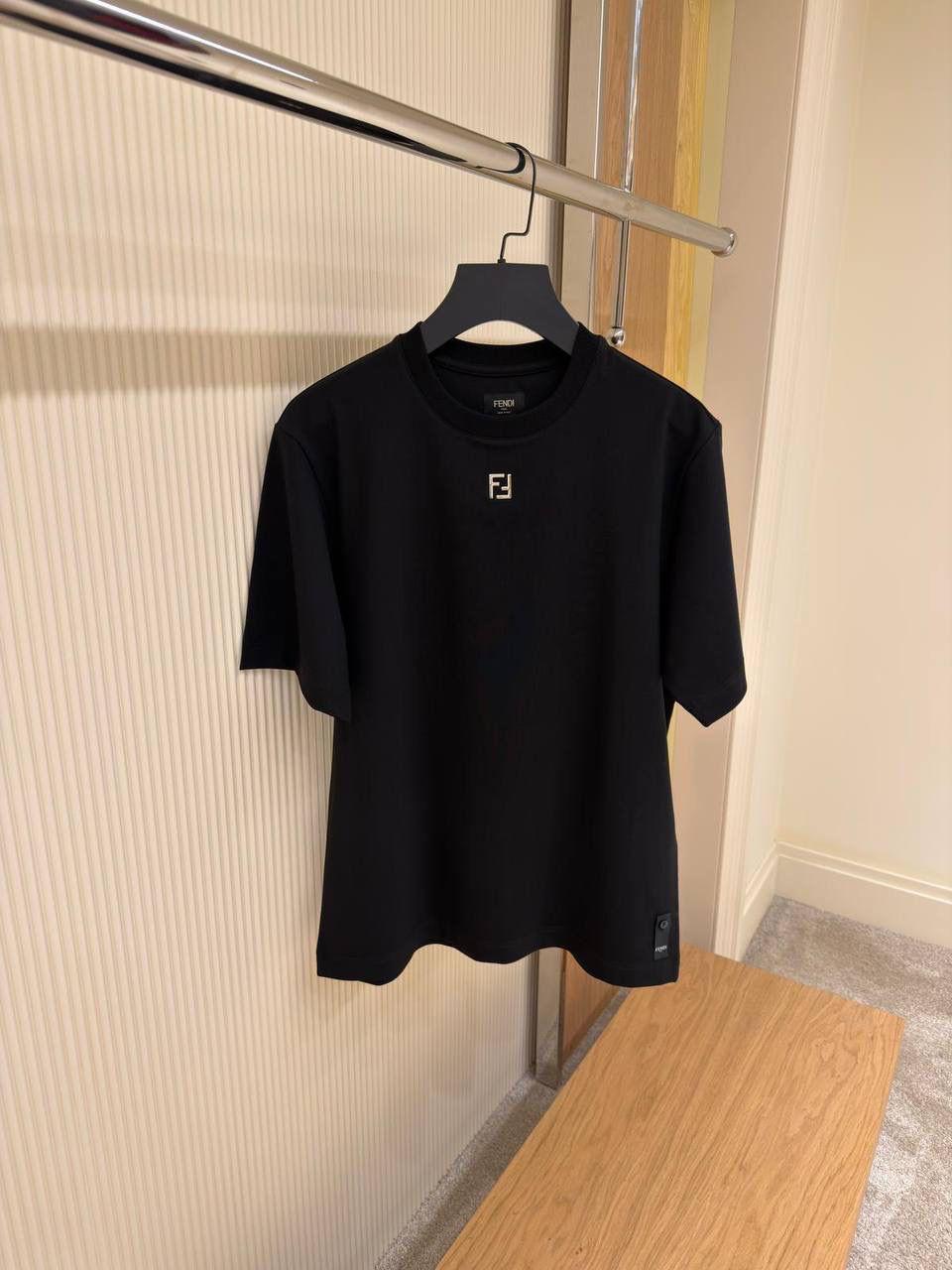 Men T-shirts Lilly Onlines
