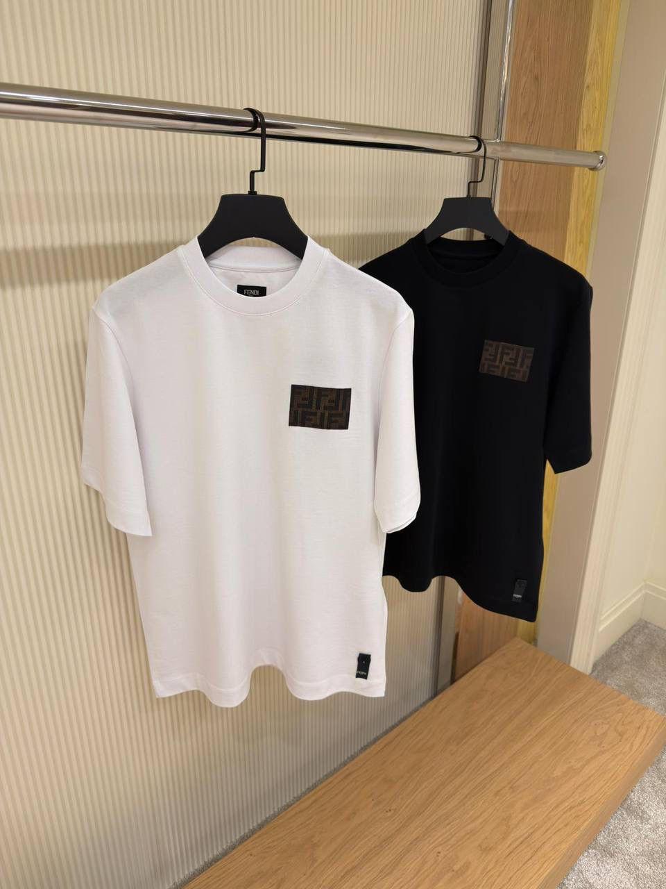 Men T-shirts Lilly Onlines