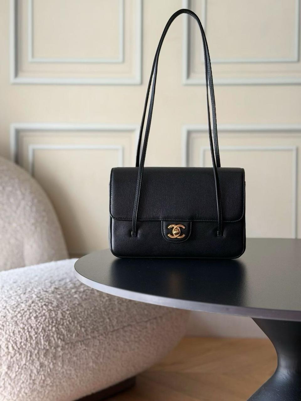 Ladies Chanel bags Lilly Onlines