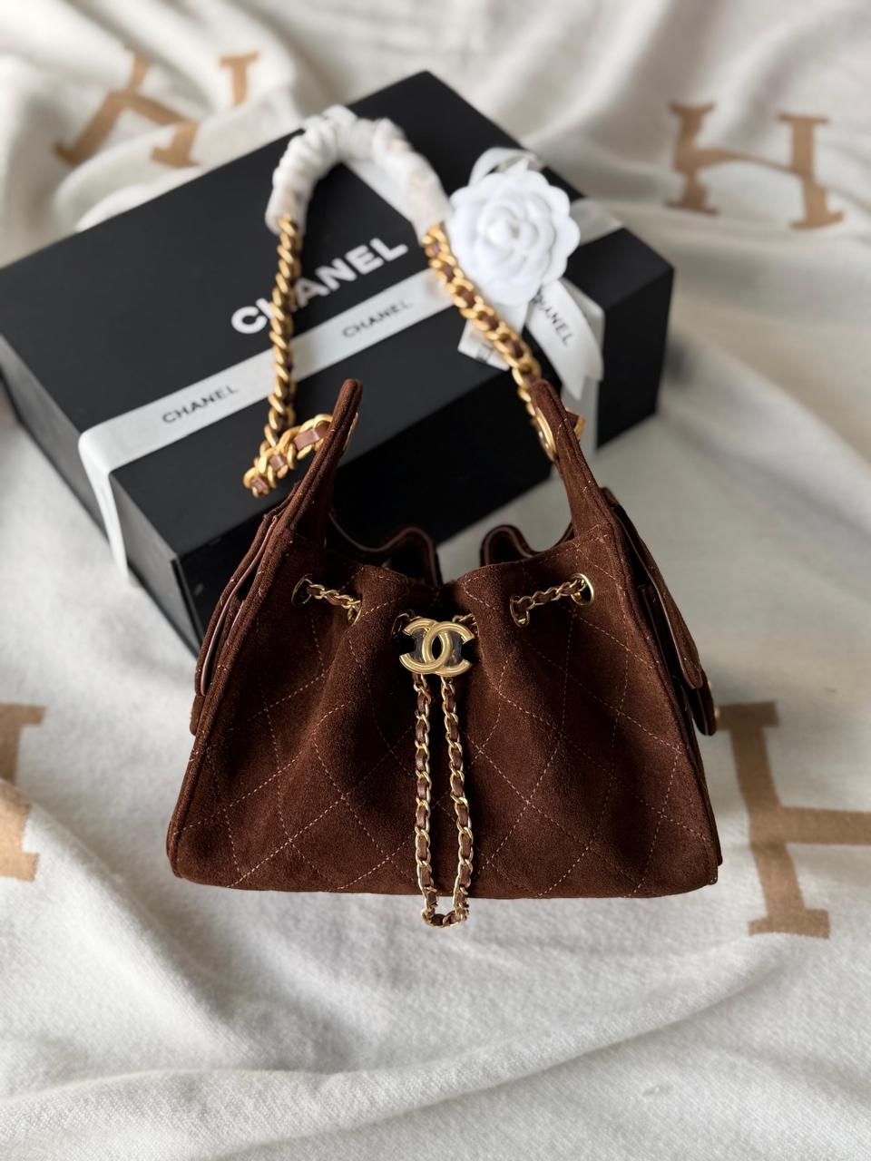 Ladies Chanel bags Lilly Onlines
