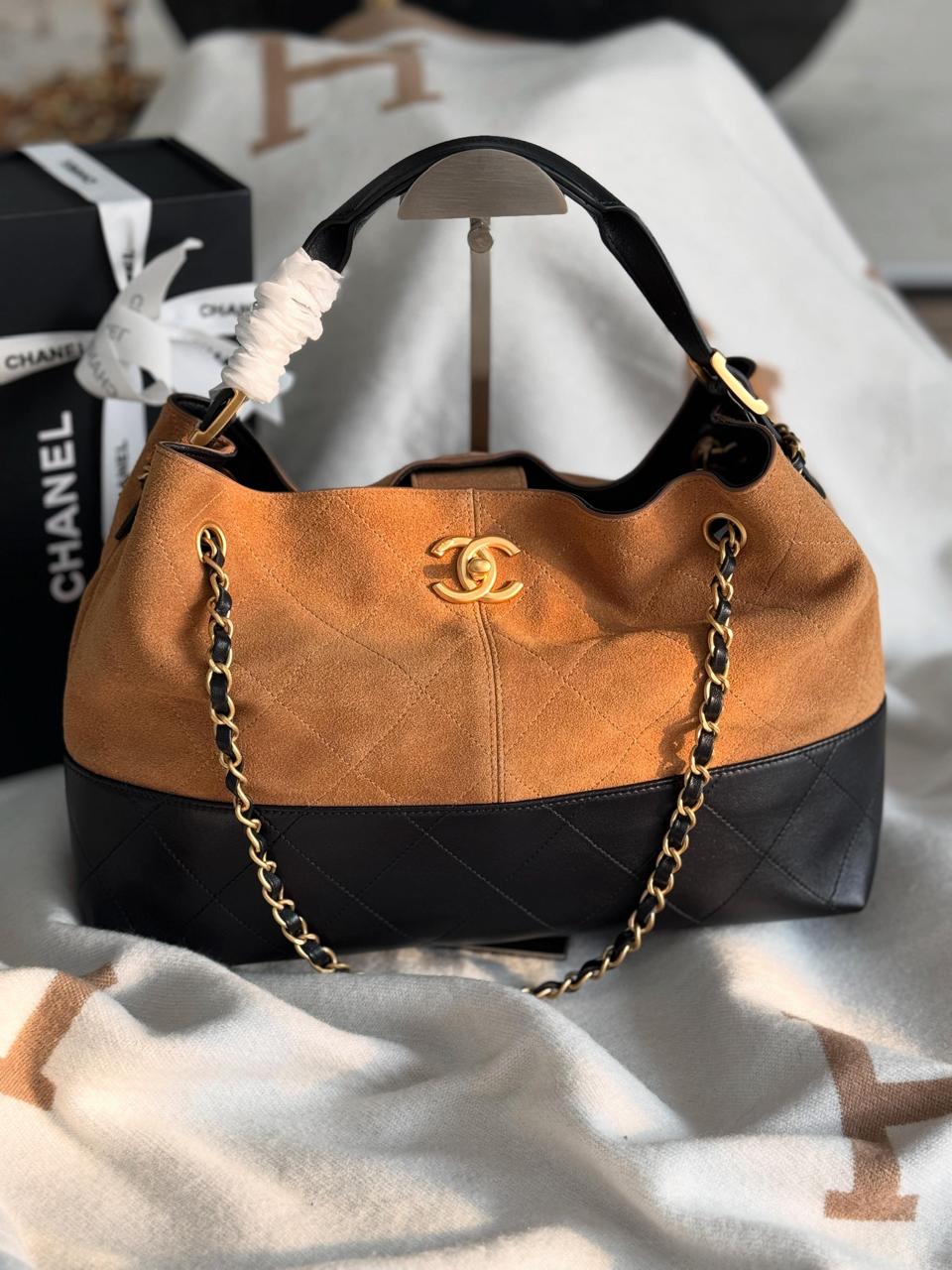 Ladies Chanel bags Lilly Onlines
