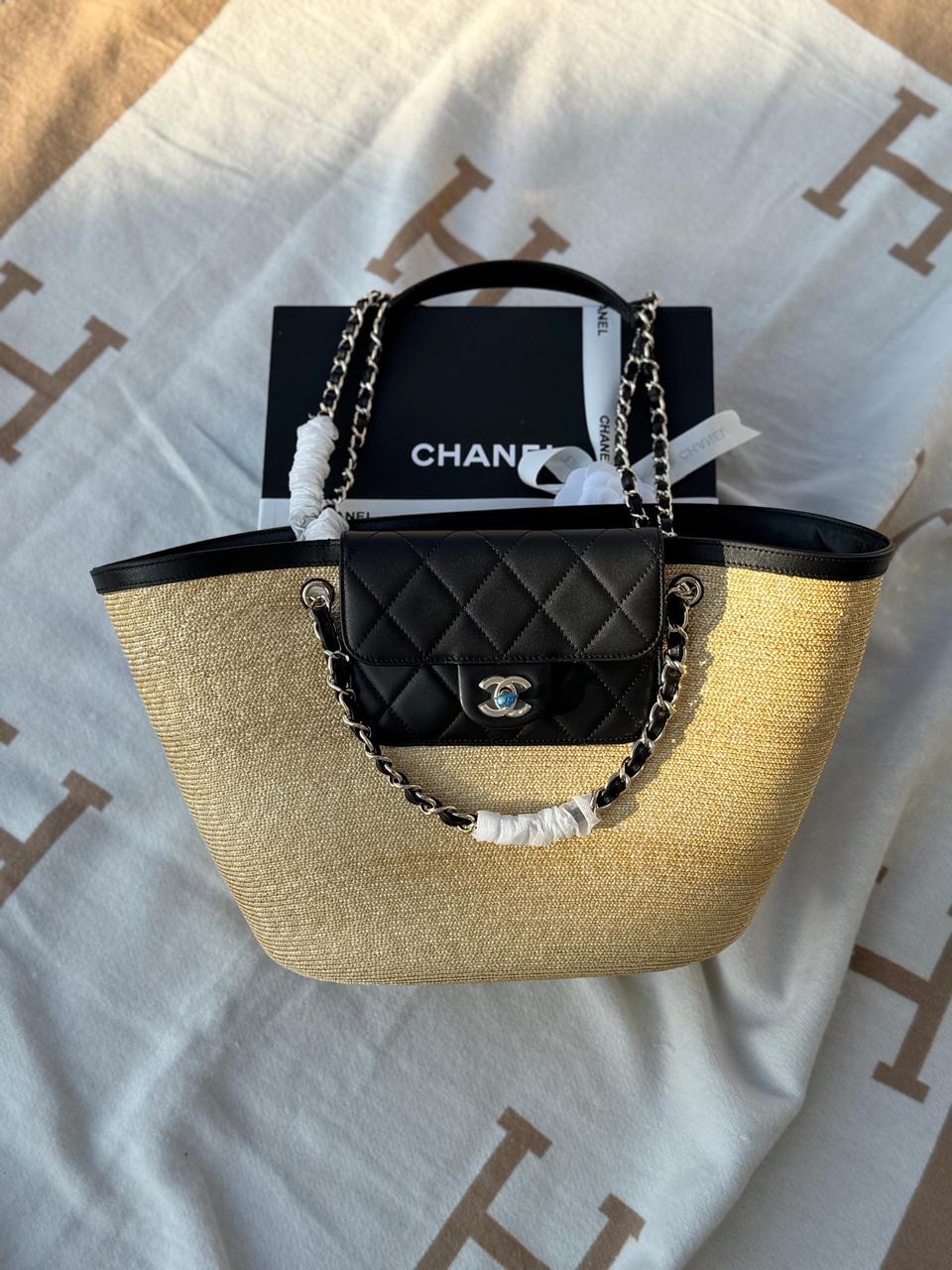 Ladies Chanel bags Lilly Onlines