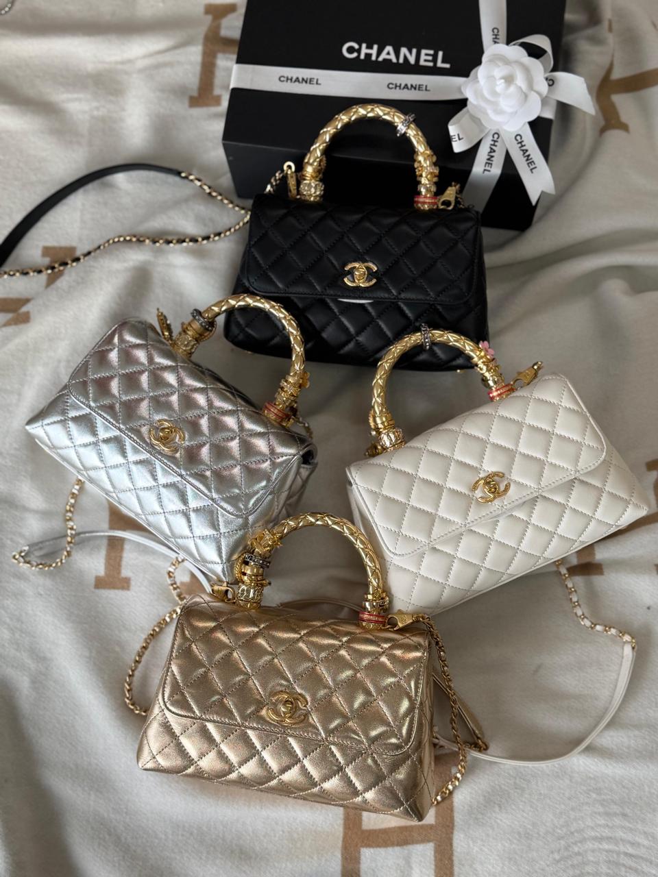 Ladies Chanel bags Lilly Onlines