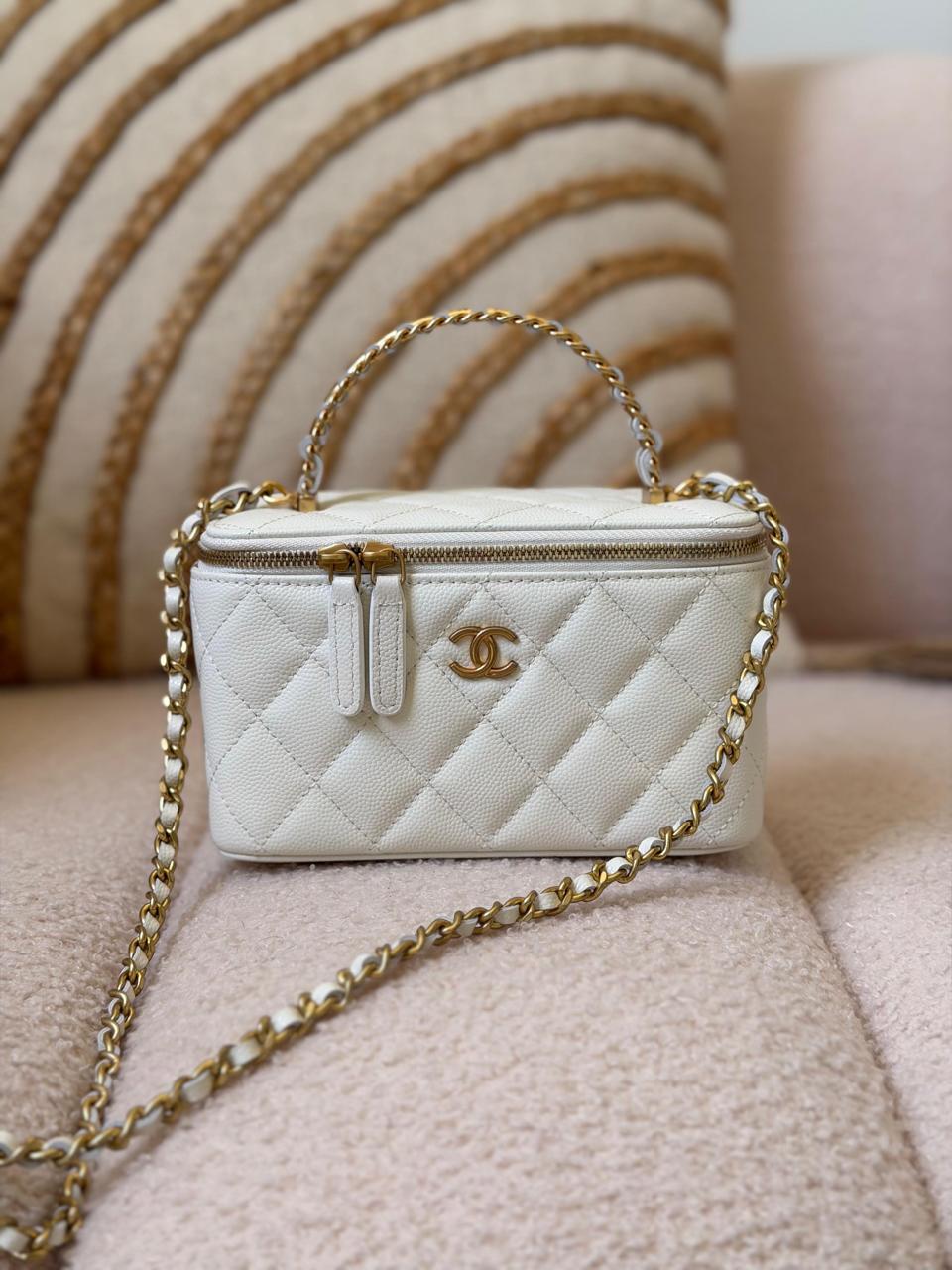 Ladies Chanel bags Lilly Onlines