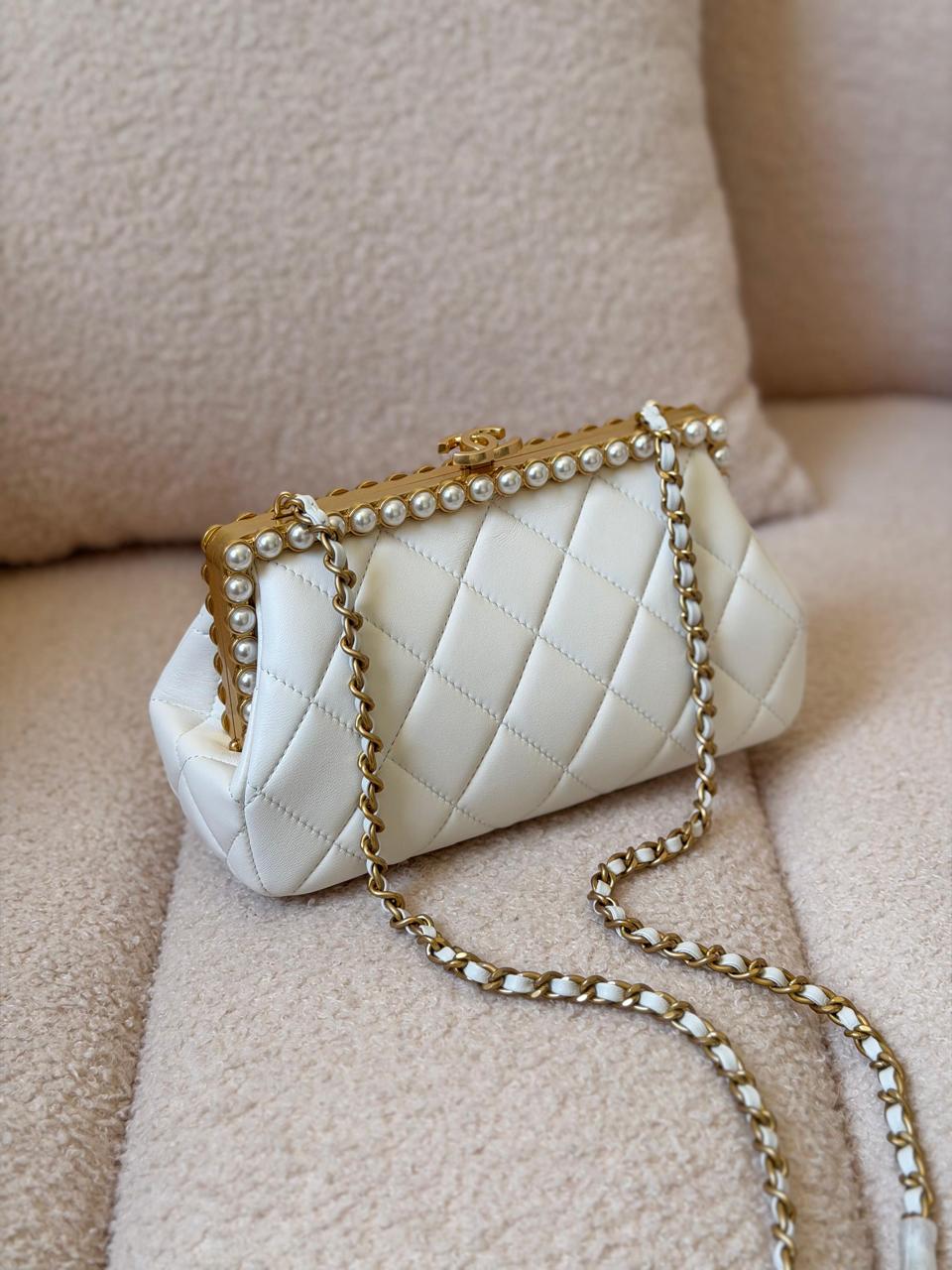 Ladies Chanel bags Lilly Onlines