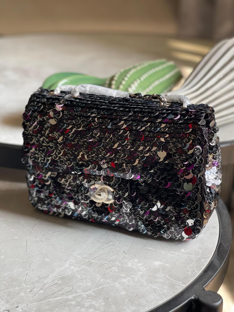 Ladies Chanel bags Lilly Onlines