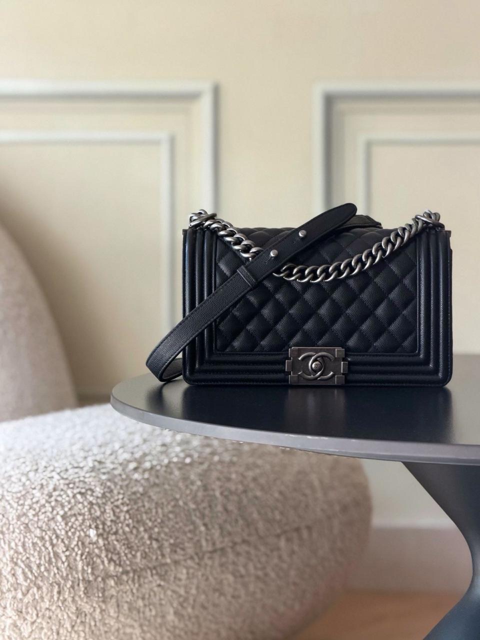 Ladies Chanel bags Lilly Onlines
