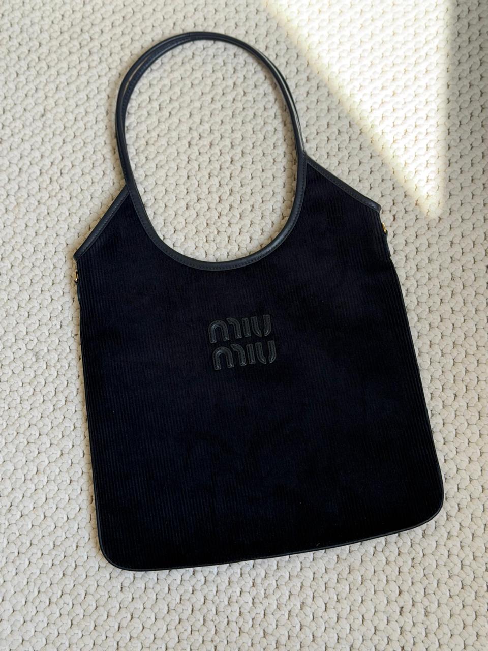 Ladies Miu Miu bags Lilly Onlines