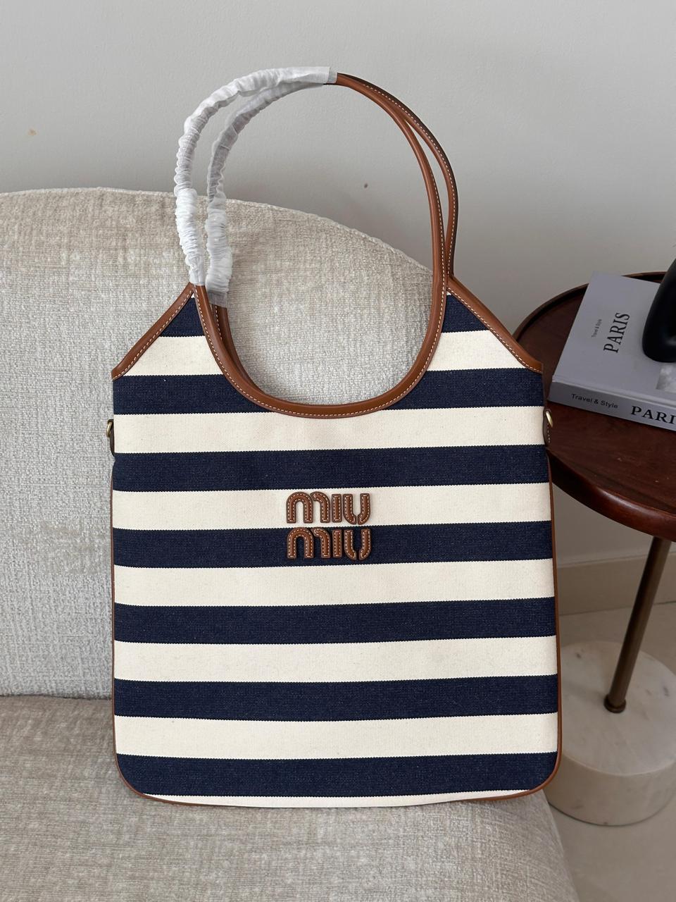 Ladies Miu Miu bags Lilly Onlines