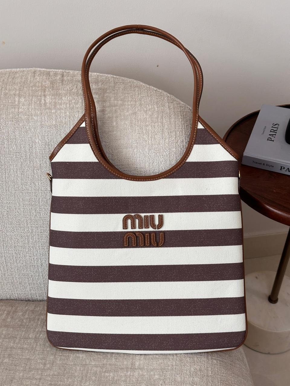 Ladies Miu Miu bags Lilly Onlines