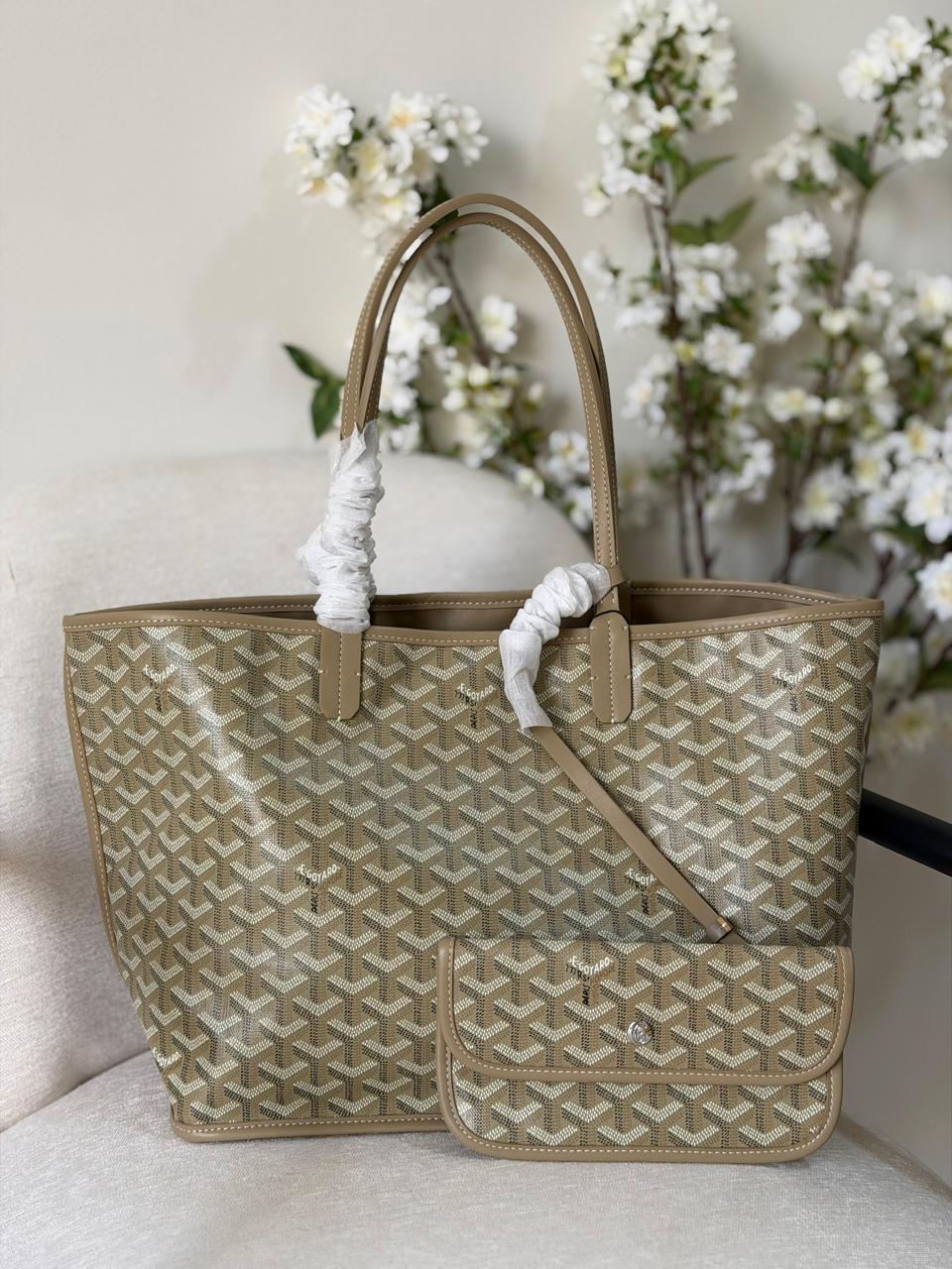 Ladies Goyard bags Lilly Onlines