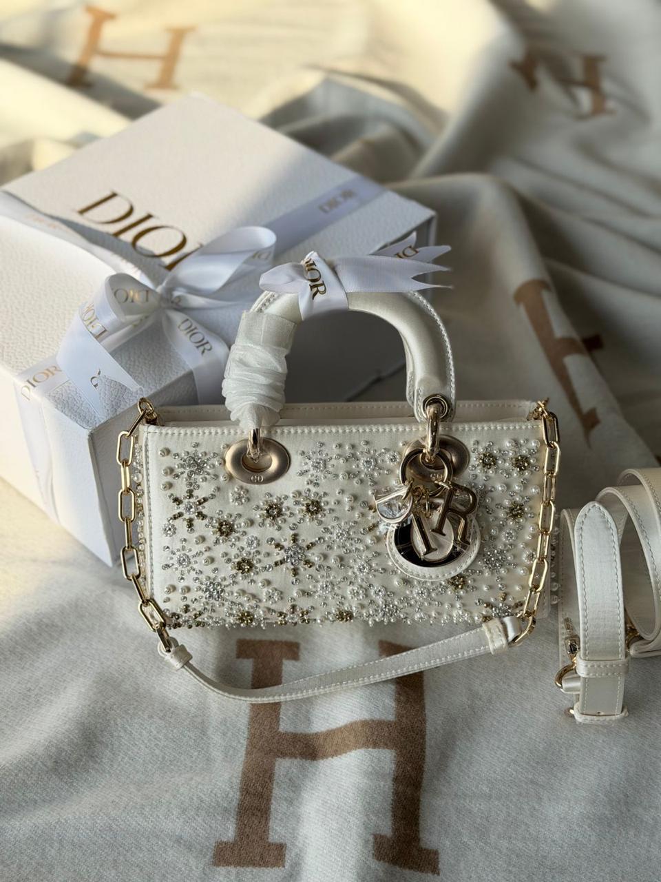 Ladies Dior bags Lilly Onlines