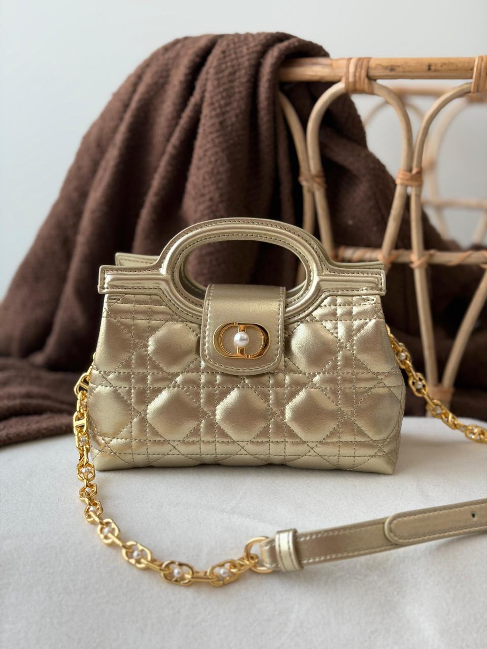 Ladies Dior bags Lilly Onlines