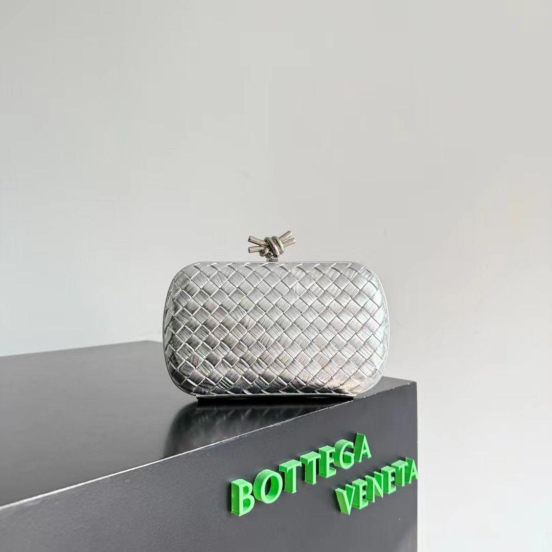 Ladies Bottega bags Lilly Onlines
