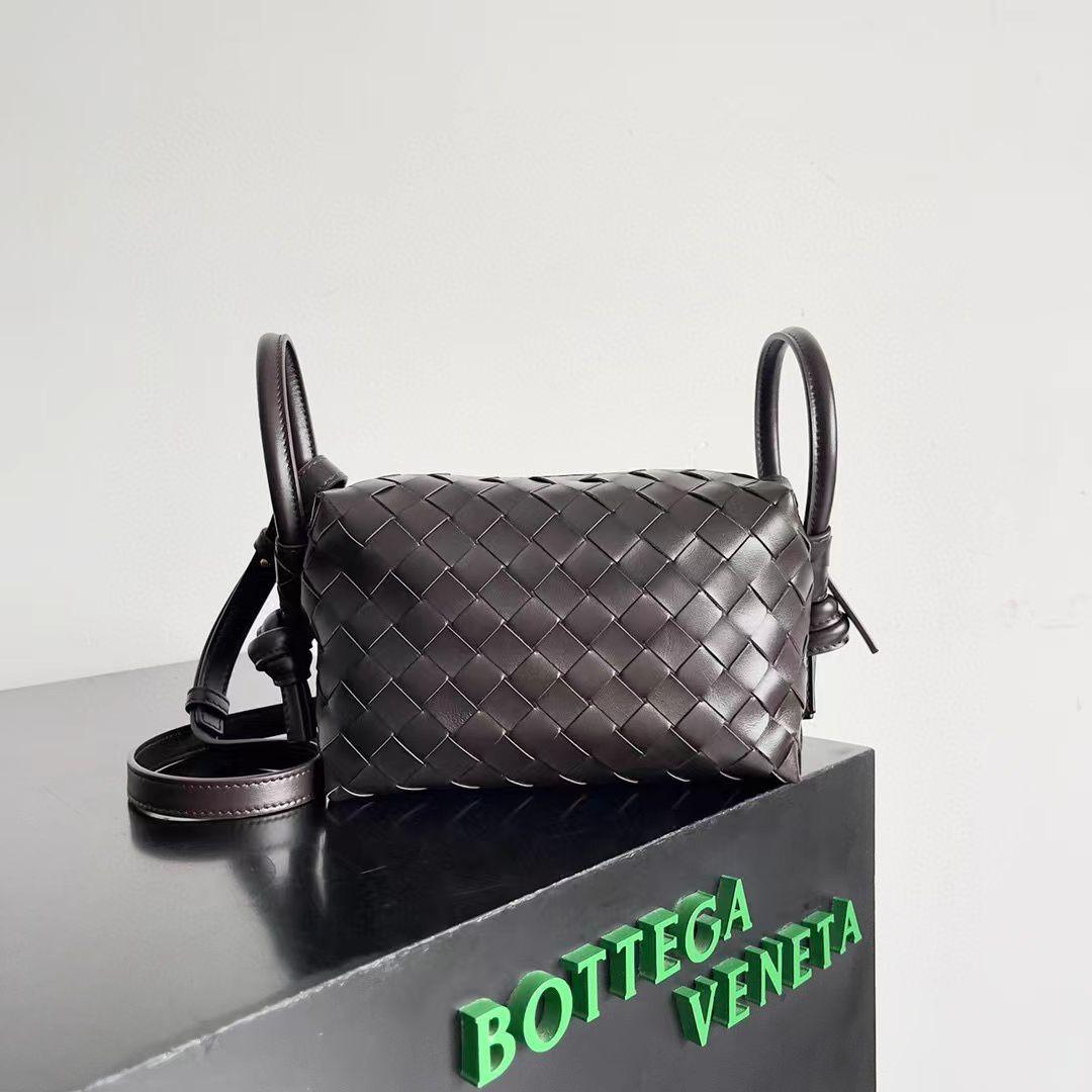 Ladies Bottega bags Lilly Onlines