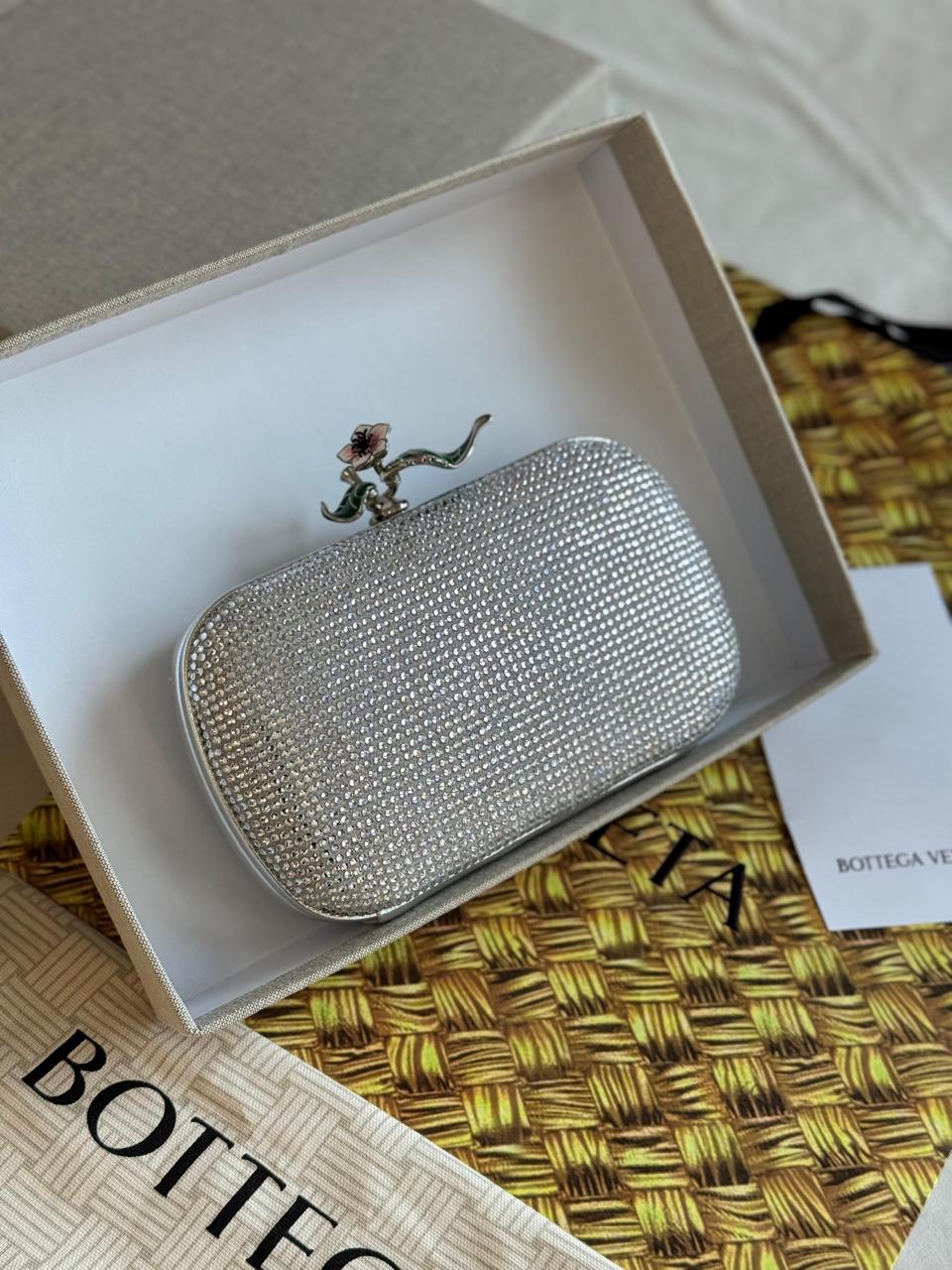 Ladies Bottega bags Lilly Onlines