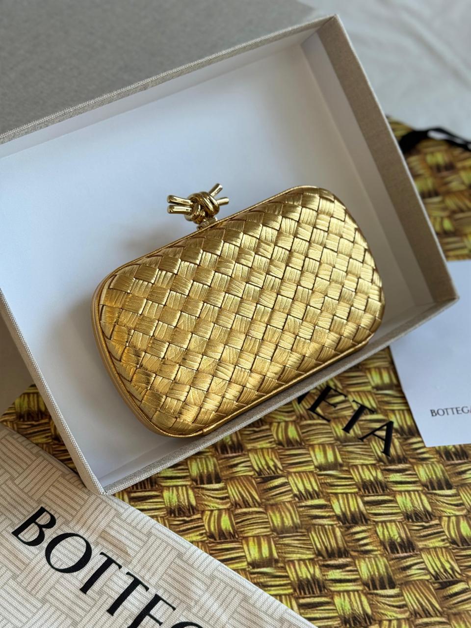 Ladies Bottega bags Lilly Onlines