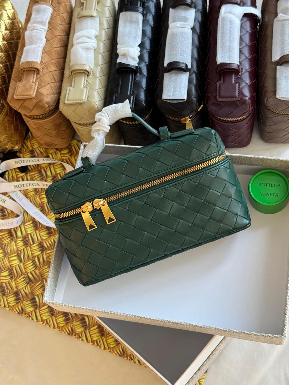 Ladies Bottega bags Lilly Onlines