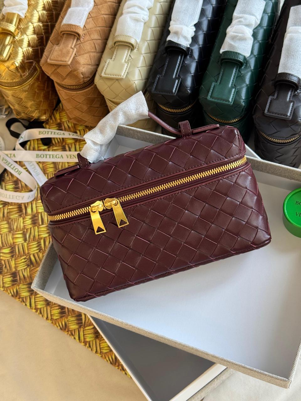 Ladies Bottega bags Lilly Onlines