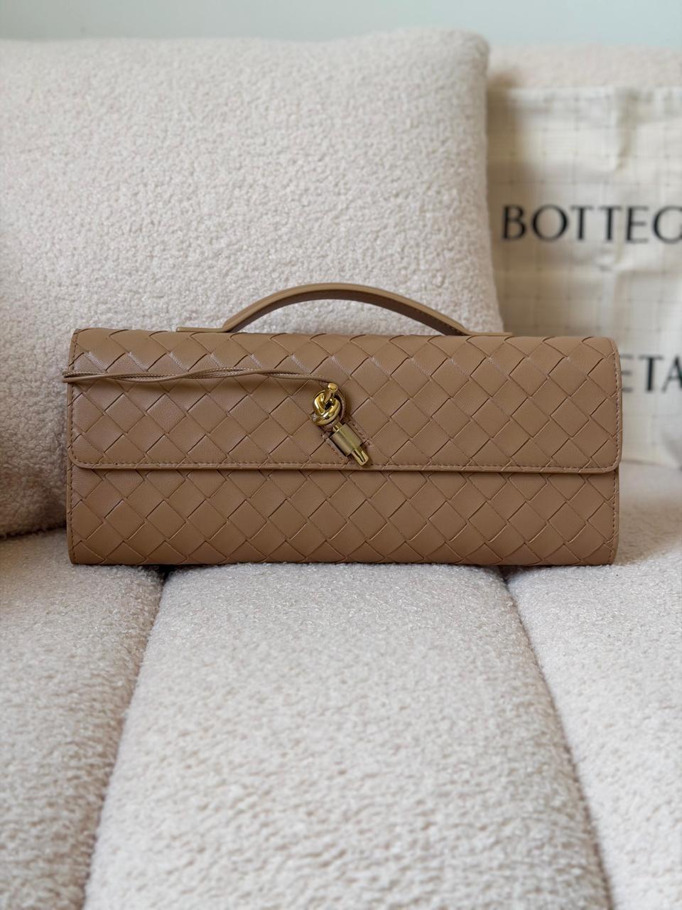 Ladies Bottega bags Lilly Onlines