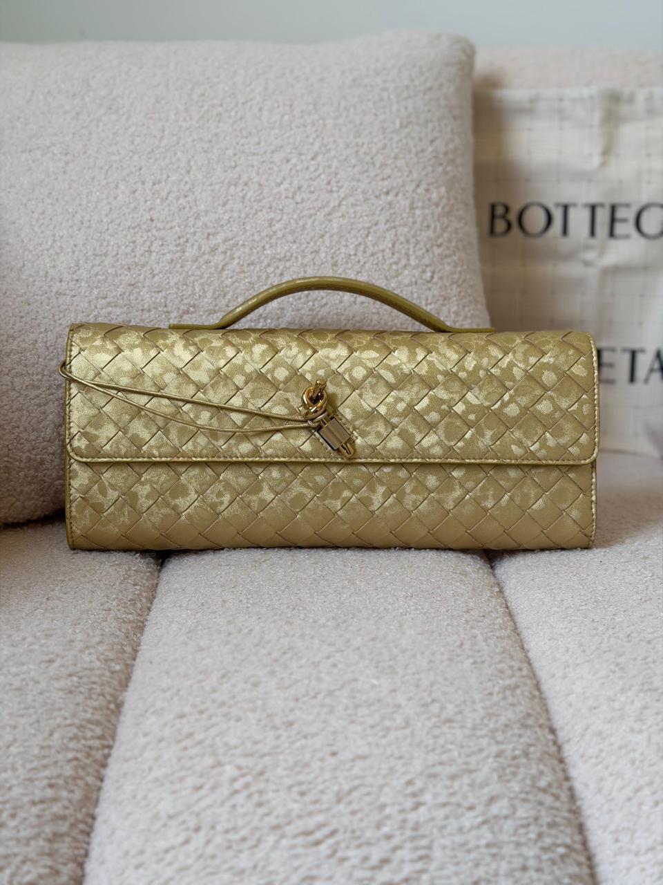 Ladies Bottega bags Lilly Onlines