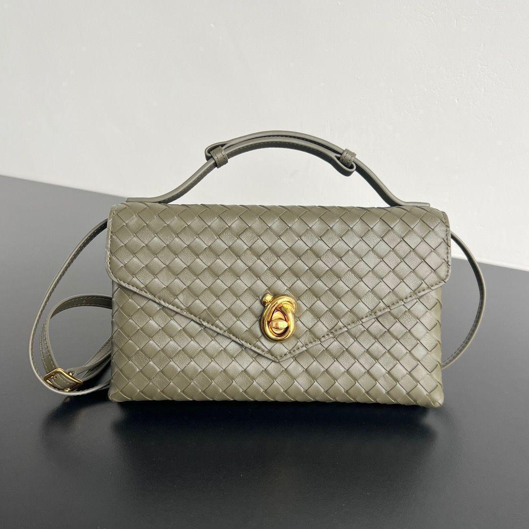 Ladies Bottega bags Lilly Onlines