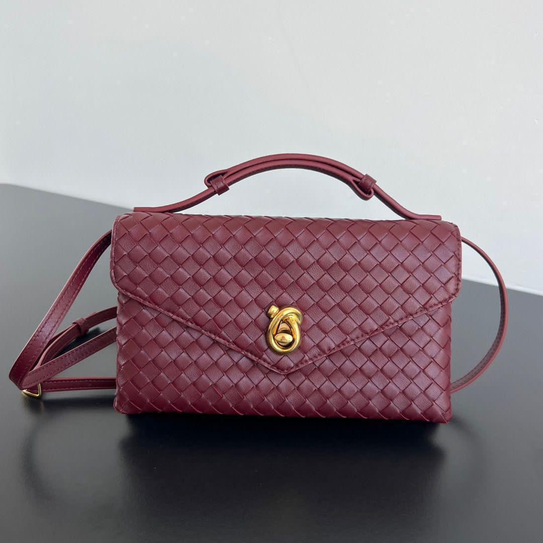 Ladies Bottega bags Lilly Onlines