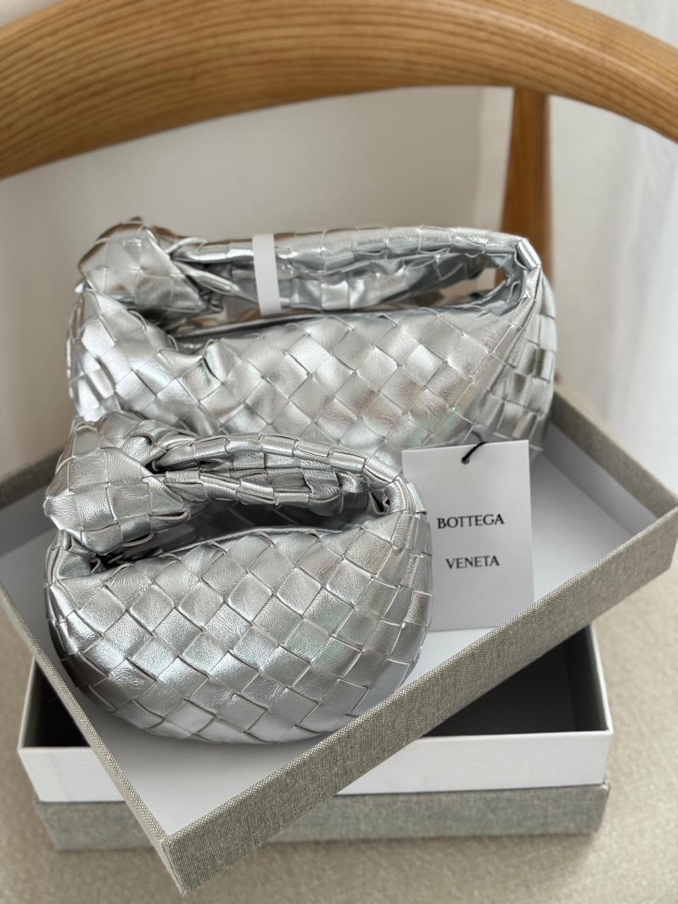Ladies Bottega bags Lilly Onlines