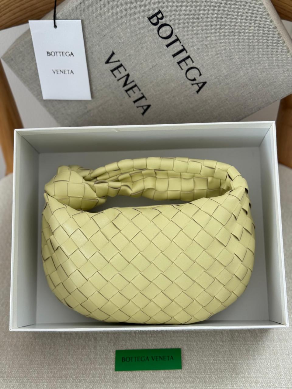 Ladies Bottega bags Lilly Onlines