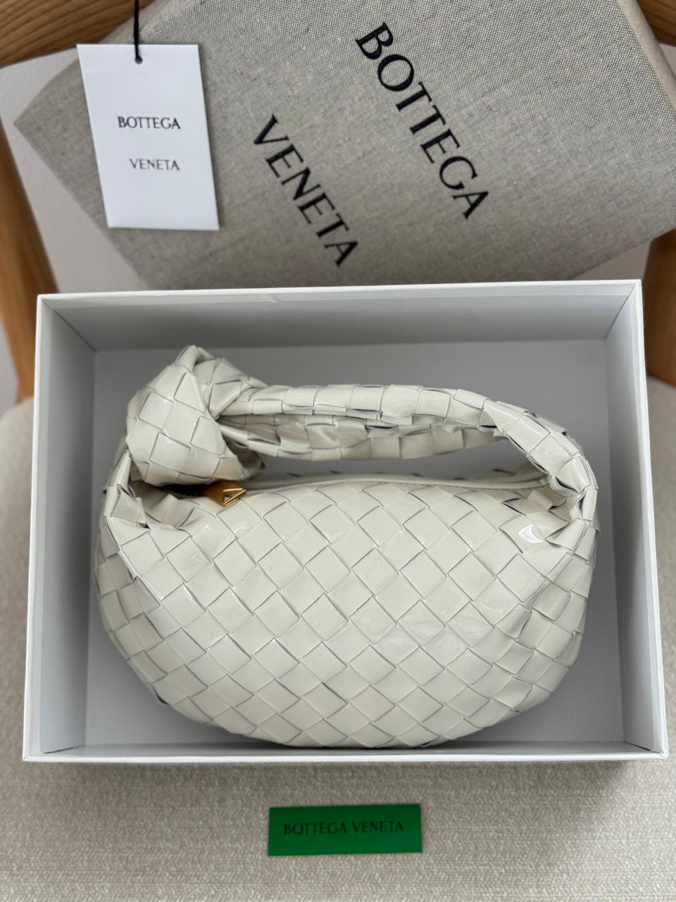 Ladies Bottega bags Lilly Onlines