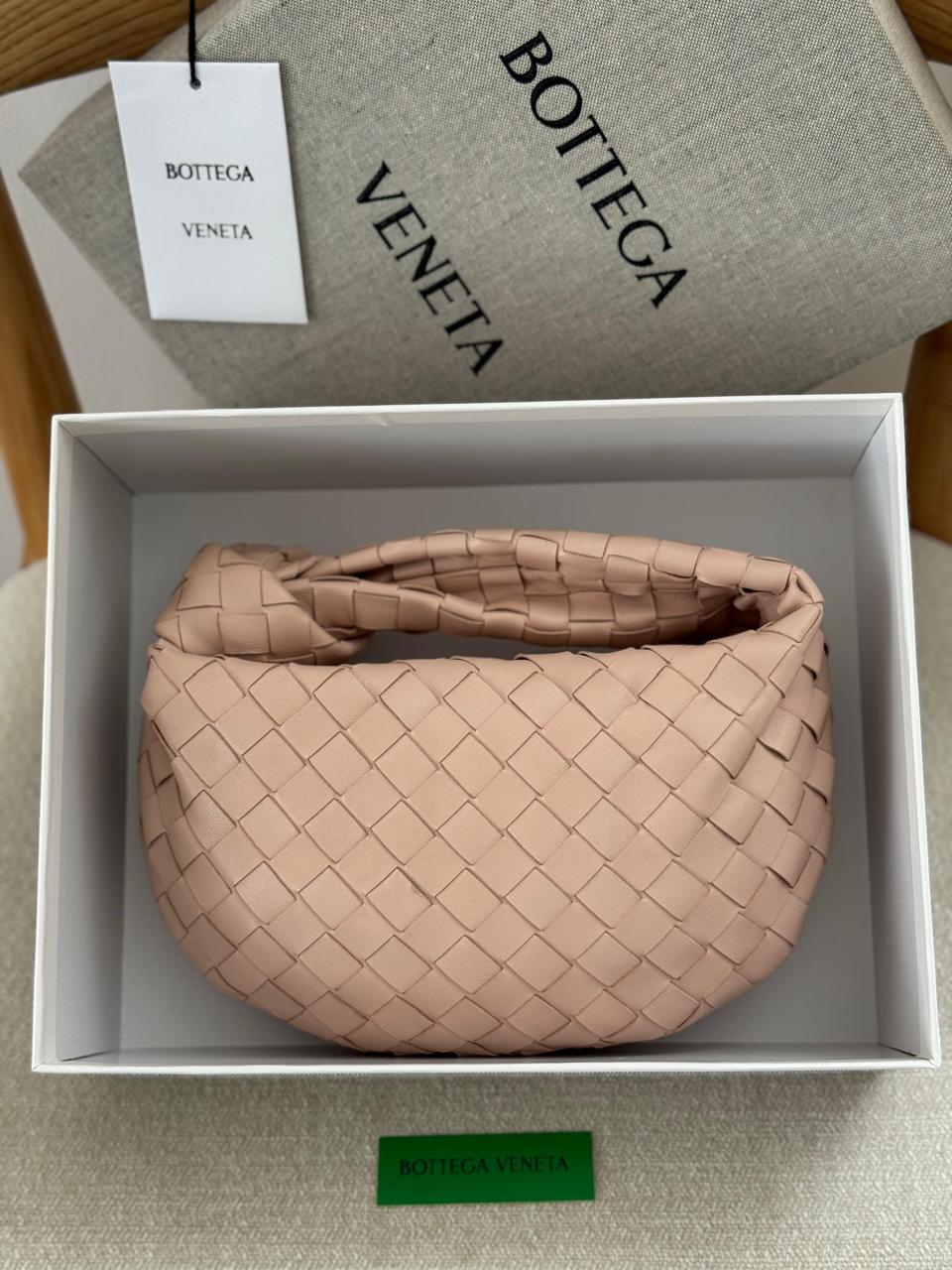 Ladies Bottega bags Lilly Onlines