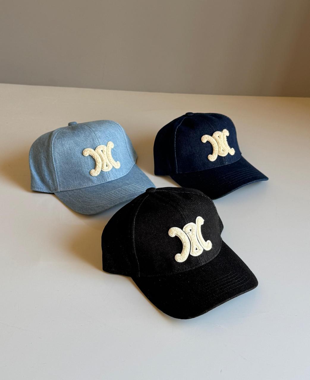 Ladies hats & caps Lilly Onlines